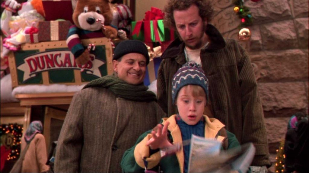 Home Alone 2 Lost In New York Review Whats On Disney Plus